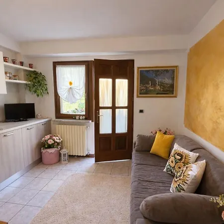 Casa Rosalia Cozy By Gardadomsumea *