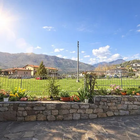 Casa Rosalia Cozy By Gardadomsumea