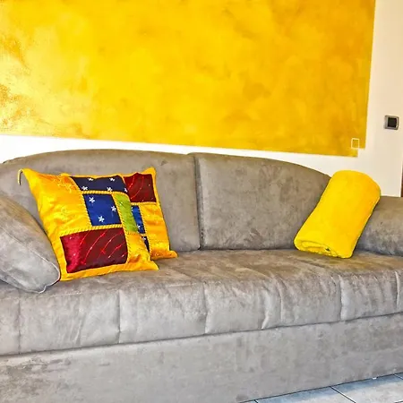 Casa Rosalia Cozy By Gardadomsumea * Pieve (Lombardy)