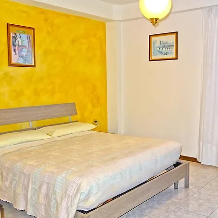 Daire Casa Rosalia Cozy By Gardadomsumea *