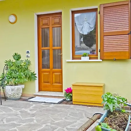 Apartament Casa Rosalia Cozy By Gardadomsumea *