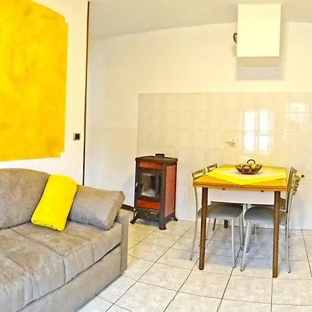 Apartament Casa Rosalia Cozy By Gardadomsumea *