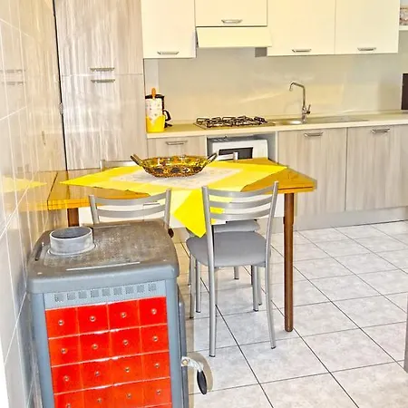 Apartament Casa Rosalia Cozy By Gardadomsumea *